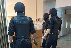 Ругались взрослые, а пострадали дети